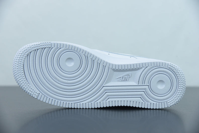 Nike Air Force 1 Noctilucent