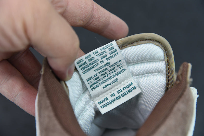 Nike Dunk High "Light Chocolate"