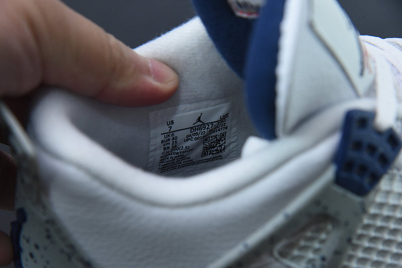 Nike Air Jordan 4 Retro "Midnight Navy"