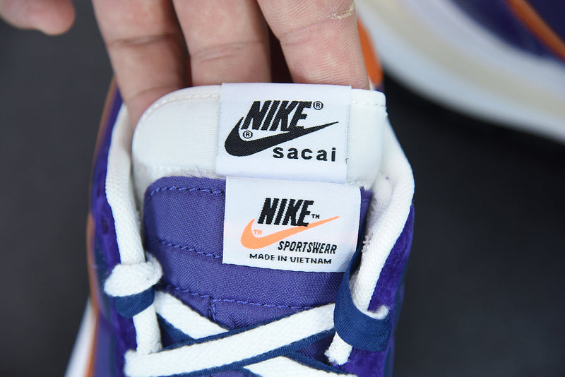 Nike X Sacai VaporWaffle Dark Iris