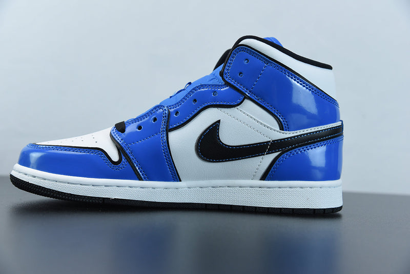 Nike Air Jordan 1 Mid Signal Blue
