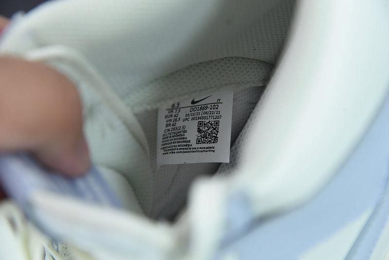 Nike Dunk High Football Grey