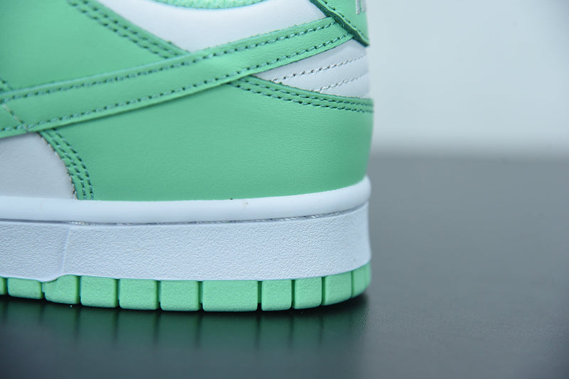Nike Dunk Low "Green Glow"