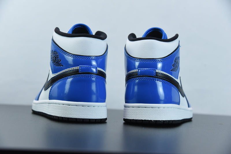Nike Air Jordan 1 Mid Signal Blue