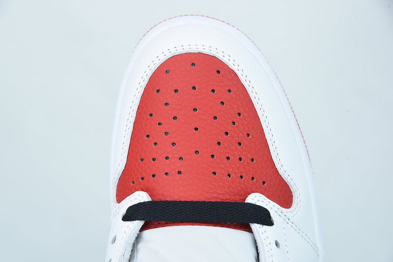 Nike Air Jordan 1 High "Heritage"