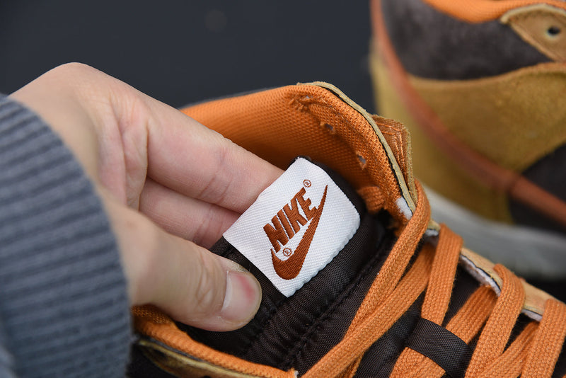 Nike Dunk High "Dark Curry"
