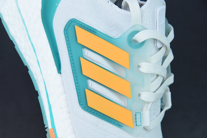 Adidas Ultra Boost 22 “White Blue”
