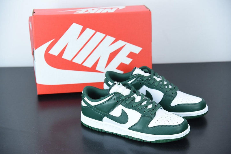 Nike Dunk Low "Michigan State" - futurerunners