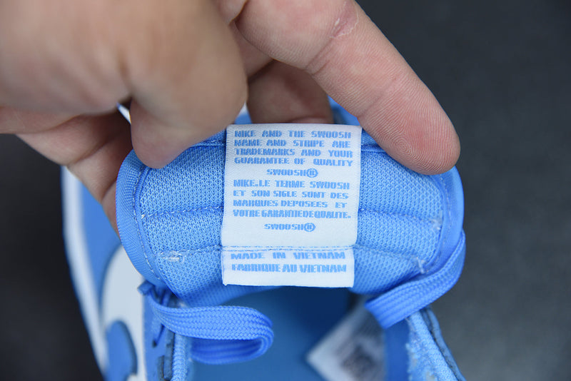 Nike Dunk Low "University Blue"