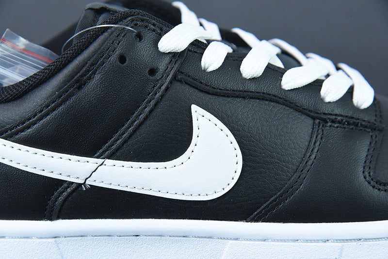 Nike Dunk Low "Black Off Noir-White"