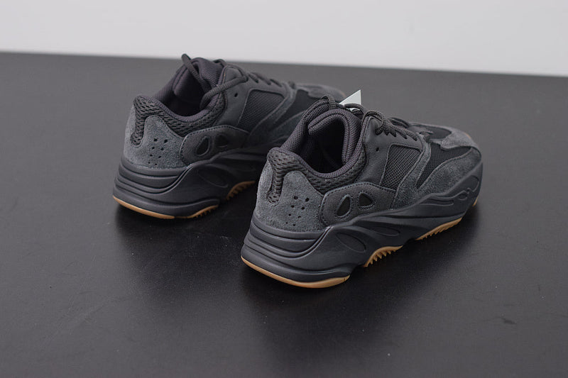 Adidas Yeezy Boost 700 ''Utility Black''