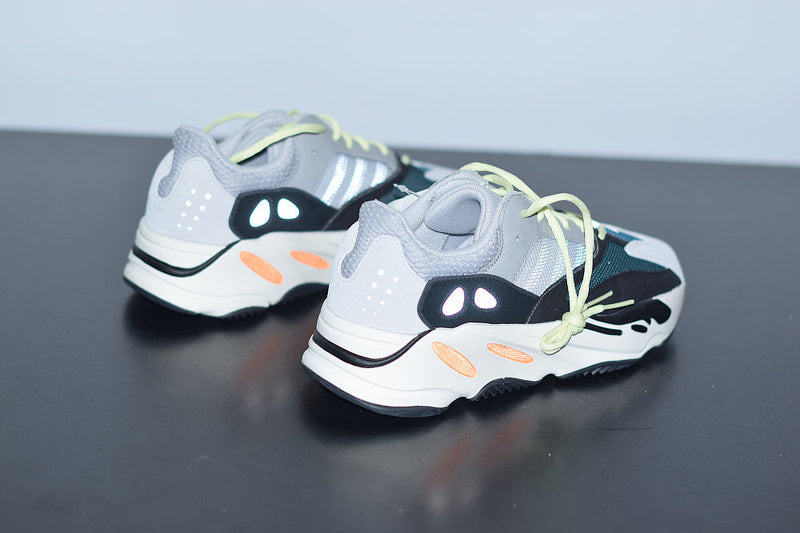 Adidas Yeezy Boost 700 Wave Runner
