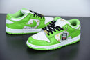Nike SB Dunk Low Supreme Stars Mean Green (2021)