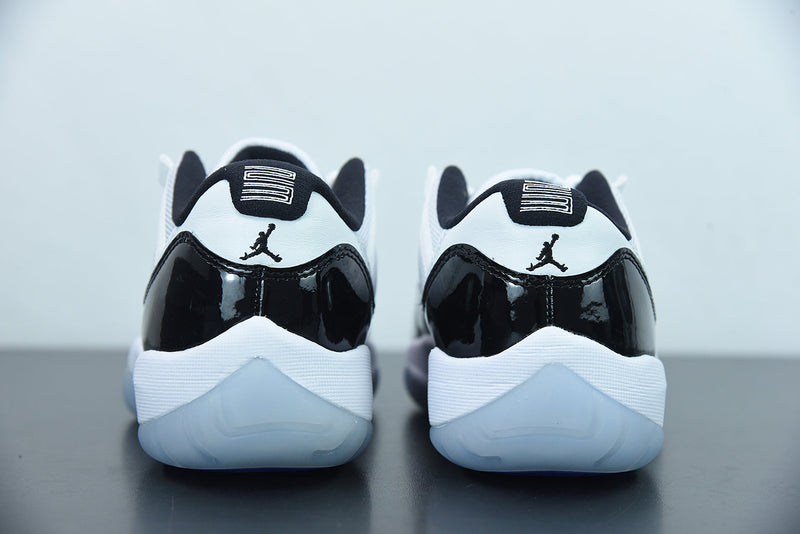 Nike Air Jordan 11 Retro Low Concord