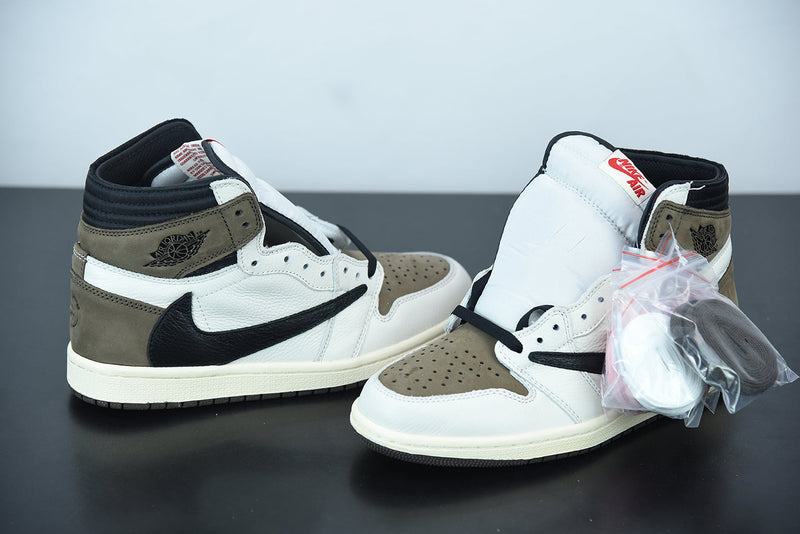 Nike Air Jordan 1 High Travis Scott "Reverse"