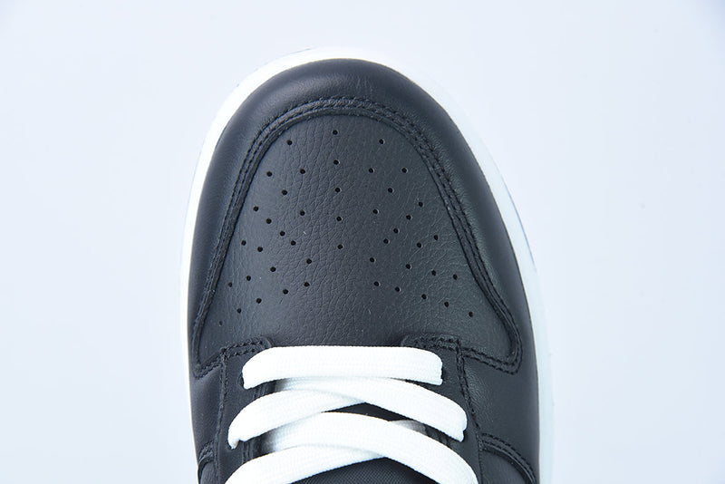 Nike Dunk Low "Black Off Noir-White"
