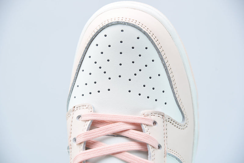 Nike Dunk Low Orange Pearl