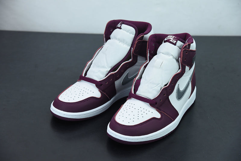 Nike Air Jordan 1 Retro High "Bordeaux"