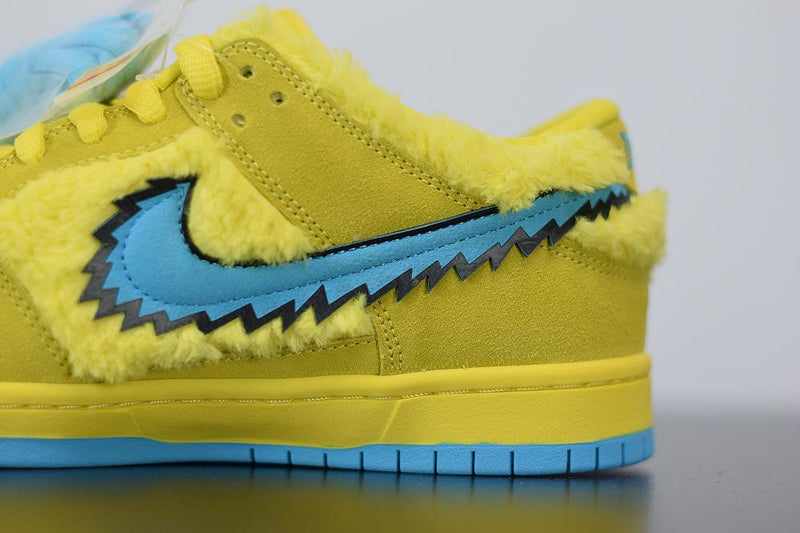 Nike SB Dunk Low X Grateful Dead Bears "Yellow"