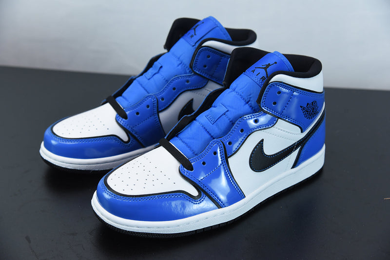 Nike Air Jordan 1 Mid Signal Blue