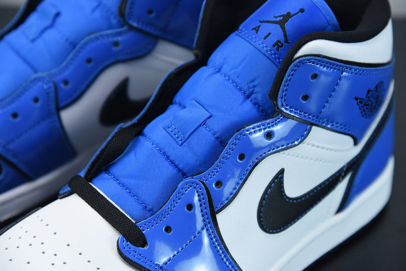 Nike Air Jordan 1 Mid Signal Blue