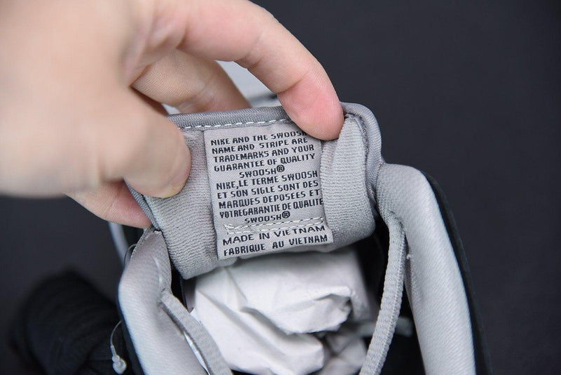 Nike SB Dunk Low J-Pack “Shadow” - futurerunners