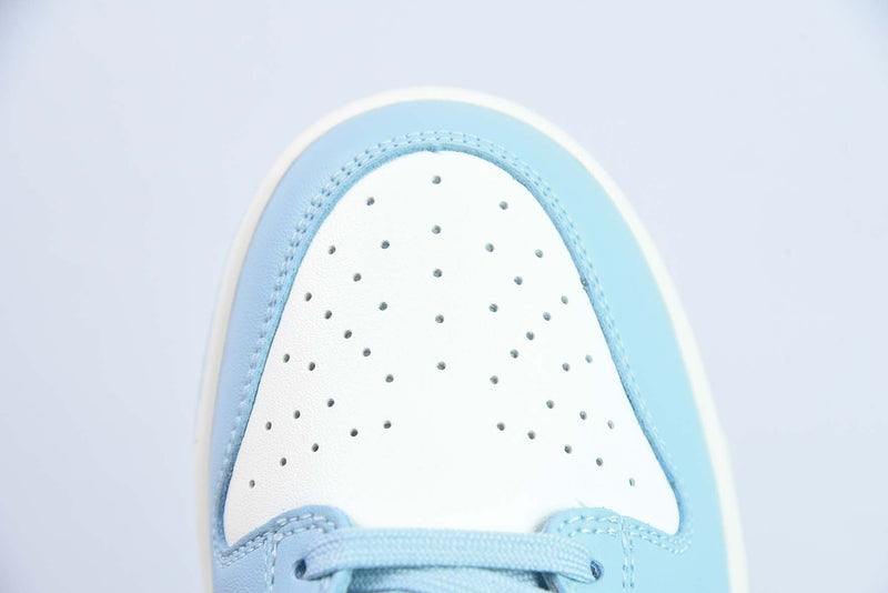 Nike Dunk Low "Ocean Bliss Citron Tint"