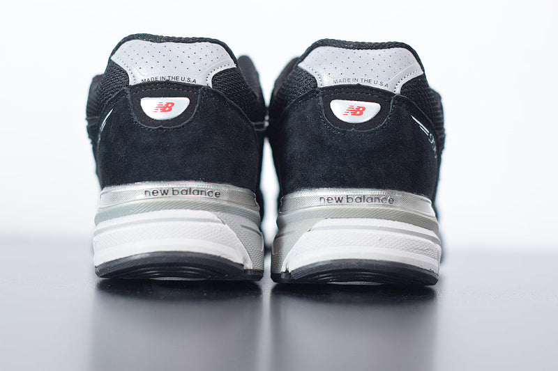 New Balance 990v4 "Kith Black"